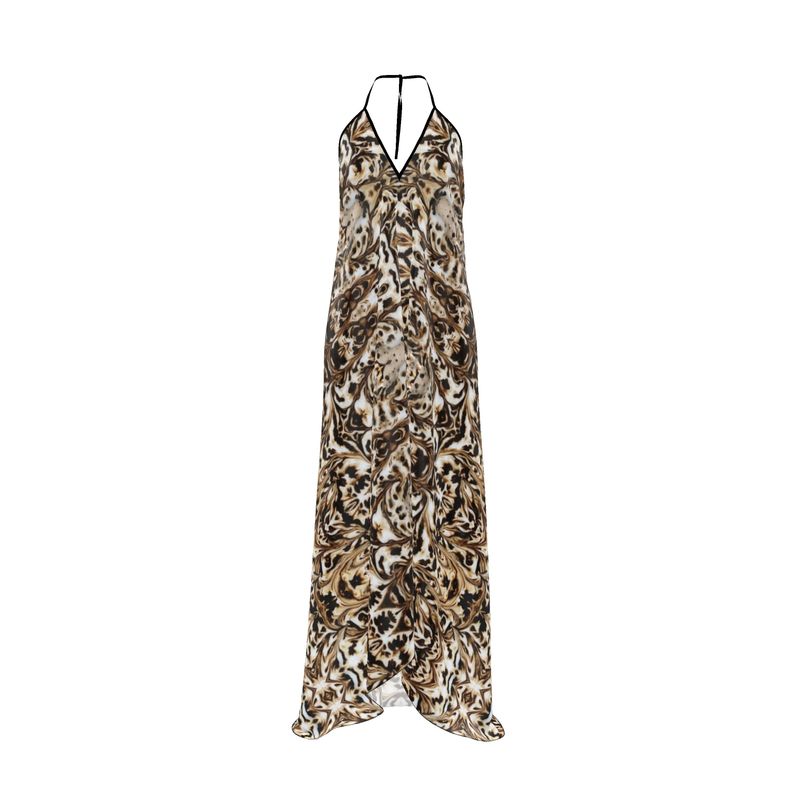 Elegant long dress with train